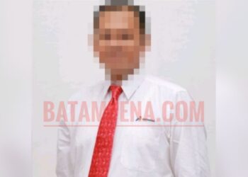 Kejari Batam Tunda Pembacaan Tuntutan Terdakwa Teuku Nazar Mulia. Kasi Intel: JPU Herlambang Sedang Sakit