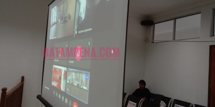 Suasana sidang terdakwa Ita Puspita di PN Batam. (Foto: JP - Batampena.com)