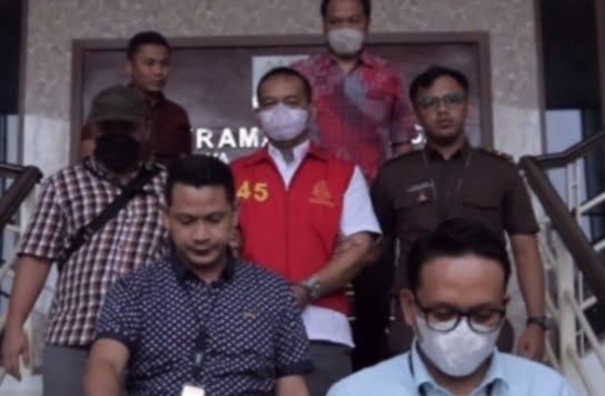 Tersangka kasus korupsi SIMRS BP Batam, Rudi Martono selaku pejabat pembuat kebijakan alias PPK. (Foto: Batampena.com)