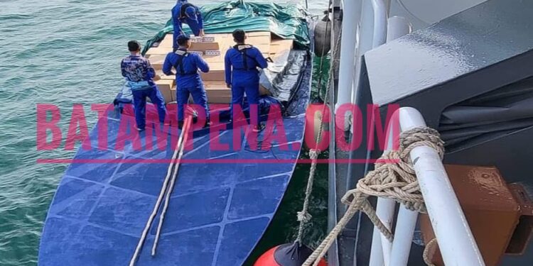 Barang bukti rokok ilegal merek H-Mind dan Vivo Mind yang diamankan oleh petugas dari Korpolairud Baharkam Polri. (Foto: Dokumentasi Tim Investigasi Batampena)