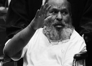 Mantan Gubernur Papua Lukas Enembe Wafat