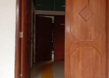 Suasana persidangan Mawar (anak usia 17 tahun). Karena masih kategori anak maka tidak layak ditampilkan oto persidangannya.