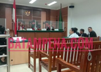 Suasana persidangan terhadap terdakwa Lia Novianti di PN Batam. Sumber foto: JP - Batampena.com