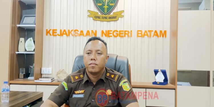 Kasi Intel Kejari Batam, Tiyan Andesta. (Sumber foto: JP - BatamPena.com)