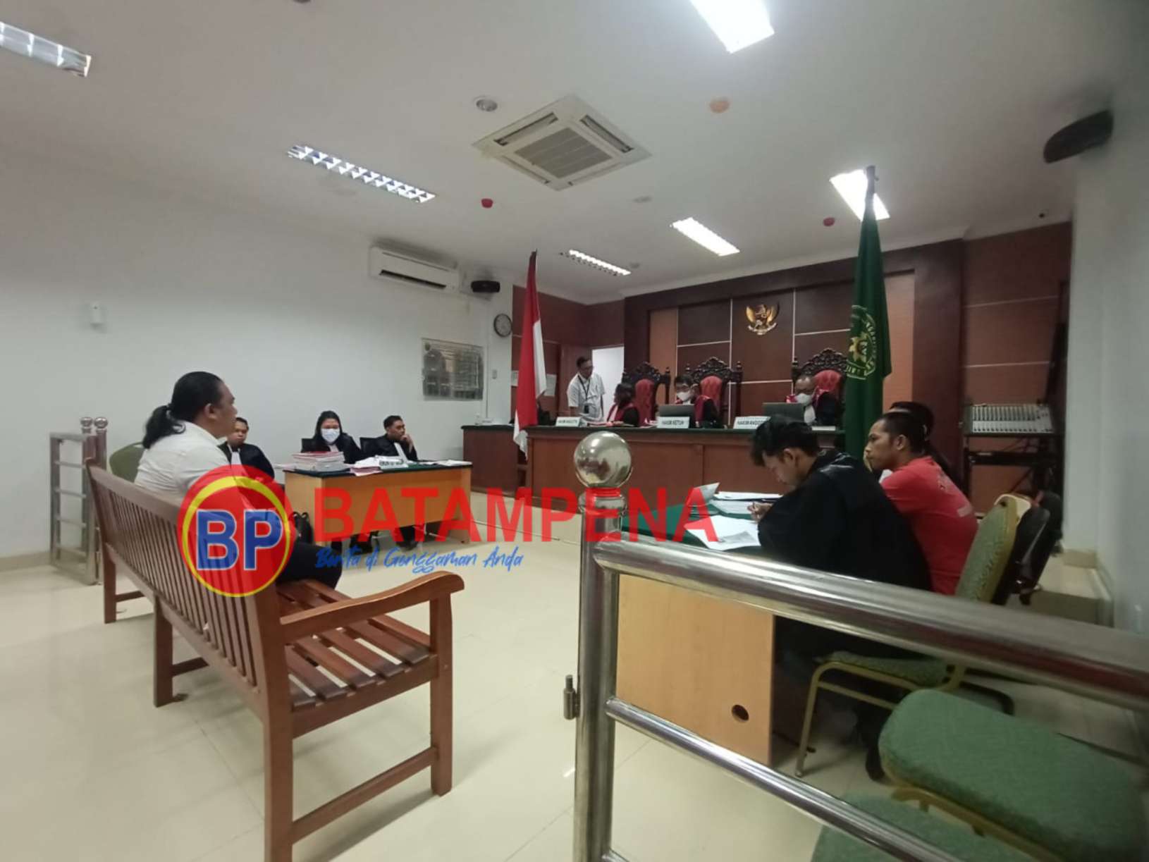 Aipda Muzirwan hadir dipersidangan sebagai saksi verbal lisan atas perkara yang menjerat terdakwa Jufrizal.(Sumber foto: JP - BatamPena.com)