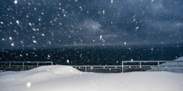 Alberta Clippers Unleash Snow, Brutal Cold, Travel Chaos