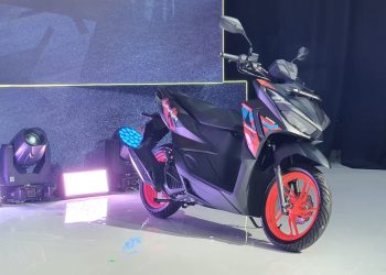 Bisakah Pasang Setang Honda Vario 125 Street pada Varian Standar?