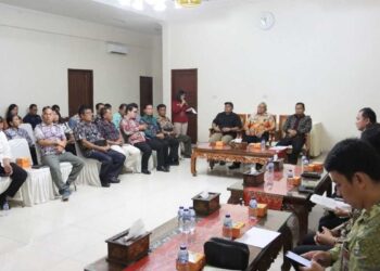 Bupati Dairi Pimpin Audit Keuangan Pemkab