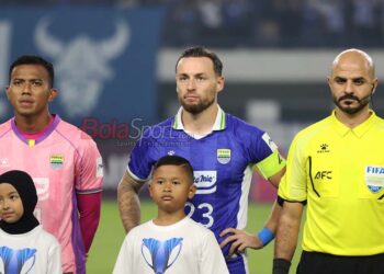 Persib Puncaki Klasemen, Klok: Semoga Borneo FC Tersandung