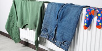 Radiator Drying: Singaporean Experts Expose Your Laundry Mistake