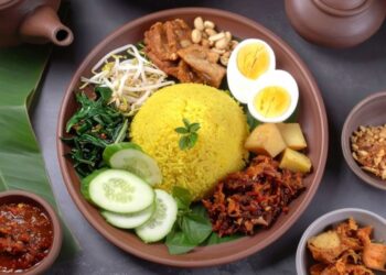 Nasi Kuning Rice Cooker: Bumbu Praktis 500gr