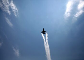 Polandia Siagakan Jet Tempur Hadapi Pesawat Intai Rusia