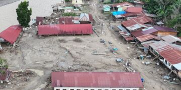 Siswa Sumbar Terdampak Bencana: Kembali Sekolah Awal 2026