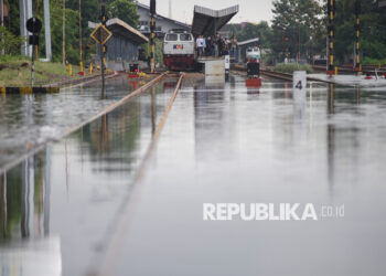 Banjir Meluas, 38 Perjalanan KAI Terpaksa Dibatalkan Hari Ini