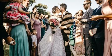 Undangan Nikah WA Hemat: 10 Kata Penuh Makna!