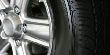 XL7 Hybrid: Siapa yang Sebaiknya Tak Beli?