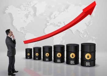 $100 Oil: ASX Shares in the Crosshairs