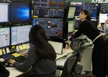 Malaysia Hit as Seoul Slump Sparks Asian Stock Rout Amid Energy Shock Fears