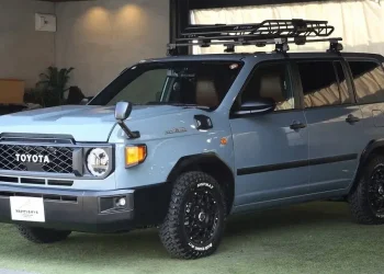 Probox’s Unlikely LandCruiser 70 Tribute