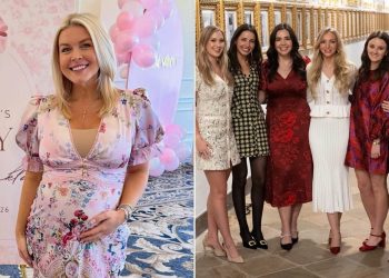 Aussie Glamour Grabs for White House Press Secretary Crown