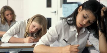 Harrow Ex-Head: GCSE Stress is a Boon