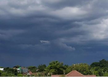 Cuaca Manado Besok: Prediksi Lengkap Kamis 26 Maret 2026