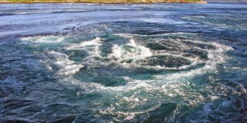 Oceanografi: Pengertian, Cabang Ilmu, dan Pentingnya Studi Fenomena Laut