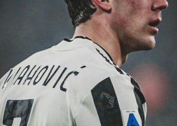 Profil dan Karier Dusan Vlahovic: Pemain Sepak Bola Berbakat dari Serbia