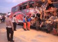 Bus pariwisata terlibat kecelakaan di Tol Terpeka OKI, tabrak belakang truk Fuso