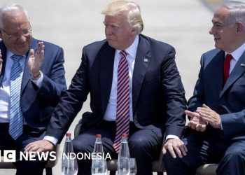 Trump Kembali Ancam Langkah Militer Jika Diplomasi Gagal: Analisis Terkini
