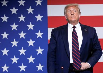 Trump: Militer AS Bisa Hancurkan Iran dalam Satu Malam