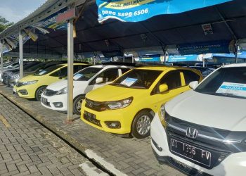 Mobil Bekas untuk Pemula: Matik atau Manual?