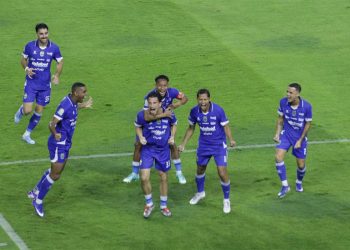 Lawan Dewa United, Persib Bandung Tak Ingin Kandas
