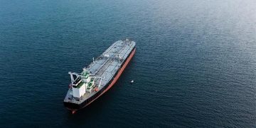 Kapal Militer di Selat Hormuz: Pelanggaran Gencatan