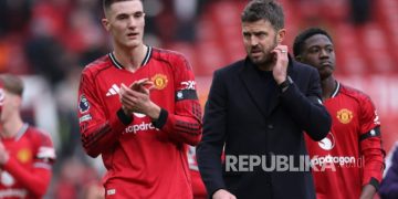 Manchester United Tundukkan Brentford 2-1, Butuh Dua Poin Lagi untuk Tiket Liga Champions