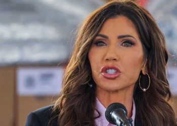Noem’s ‘Toxic’ Leadership: Officials Hid Talks to Extremes