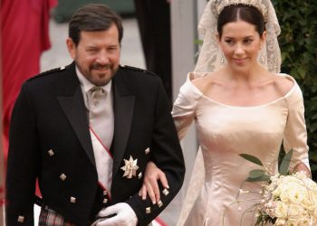 My Father’s Passing: Queen Mary’s Heartbreak