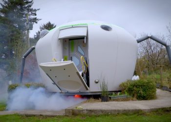 UFO Hotel in Wales: Spacecraft Door, TARDIS Bathroom, NASA Interiors