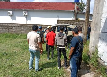 Warga Temukan Mayat di Mobil Terparkir Sebulan