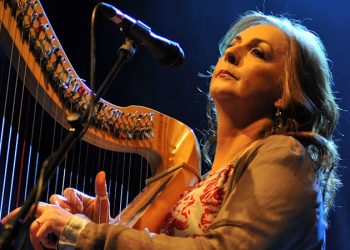 Enya Honours Sister Moya Brennan After Celtic Icon’s Passing at 73