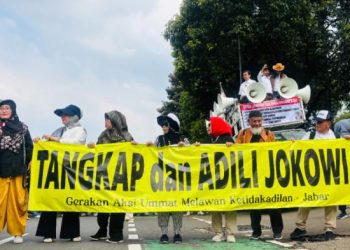 Aksi Roy Suryo di DPR: Minta Jokowi Ditangkap, Gibran Dikudeta, dan Persoalkan Ijazah