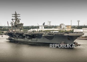 Kapal Induk Amerika Terbakar, Pelaut AS Jadi Korban