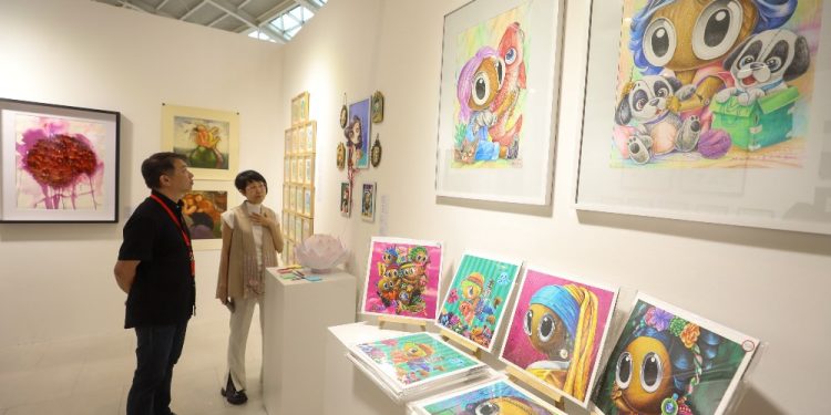 Kurator soroti penilaian karya seni yang terlalu berbasis pasar di RI