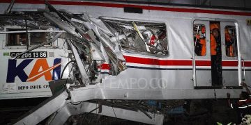 Prabowo Minta Penyelidikan Kecelakaan Kereta di Bekasi