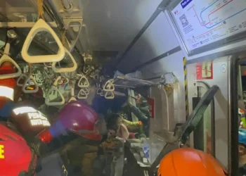 KAI Daop 8 Surabaya Batalkan 3 Perjalanan Kereta Akibat Tabrakan KRL-KA Argo Bromo di Bekasi