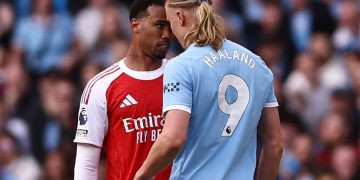 Mimpi Juara Arsenal Terancam, Manchester City Siap Serang dari Belakang