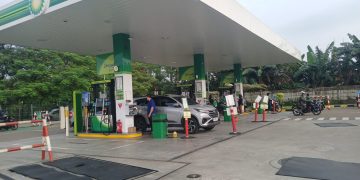 Harga BBM SPBU BP AKR hari ini: Diesel melonjak, RON 92 stabil