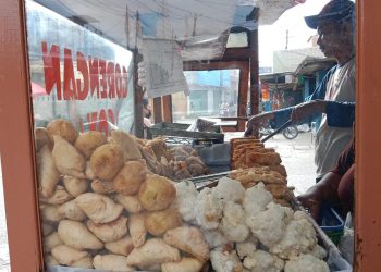 Pedagang Kaltim Kesulitan Akibat Kenaikan Harga Plastik