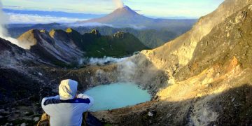 Gunung Sibayak Berastagi, Surga Pendaki dengan Sunrise dan Lautan Awan