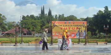 Rumput Alun-alun Purwokerto Kembali Dibuka Setelah 7 Tahun, Warga Bisa Bersantai dengan Syarat